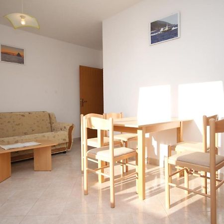 Apartments With A Parking Space Seget Vranjica, Trogir - 8507 외부 사진