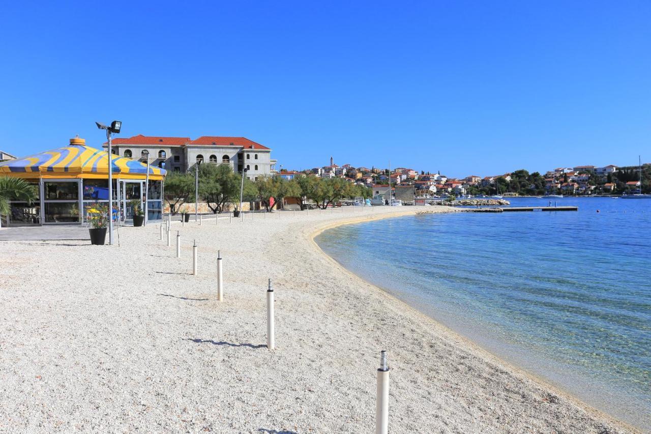 Apartments With A Parking Space Seget Vranjica, Trogir - 8507 외부 사진