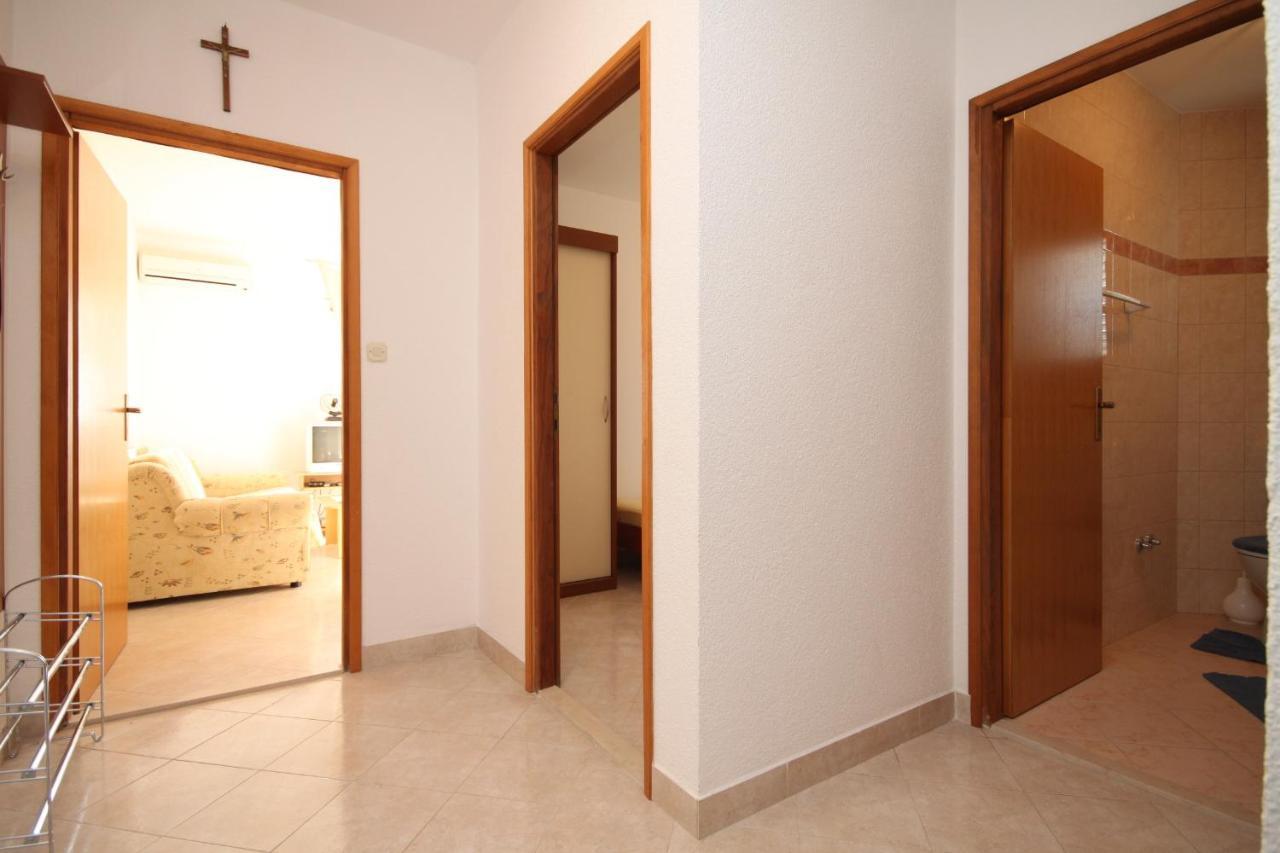 Apartments With A Parking Space Seget Vranjica, Trogir - 8507 외부 사진