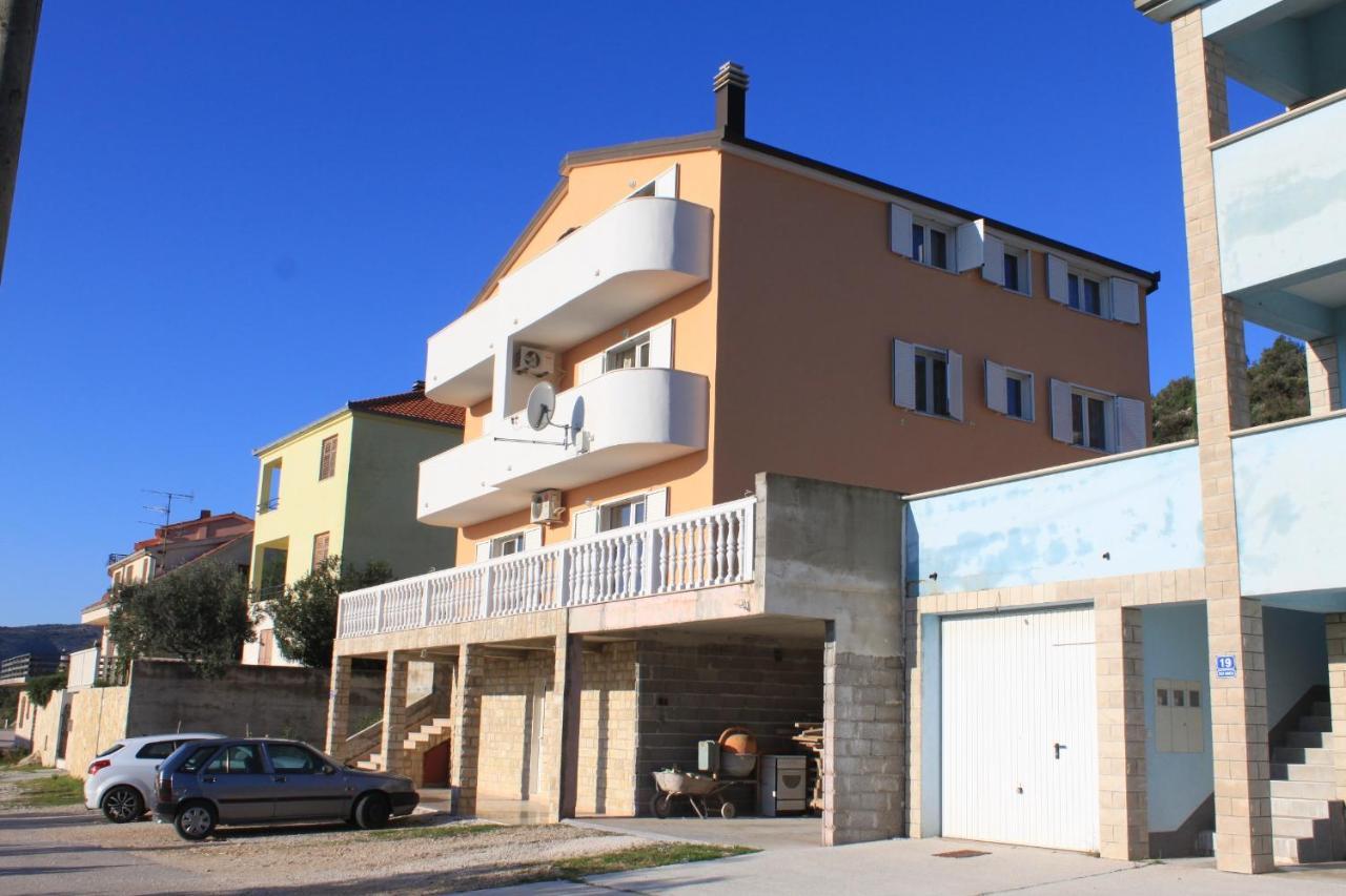 Apartments With A Parking Space Seget Vranjica, Trogir - 8507 외부 사진