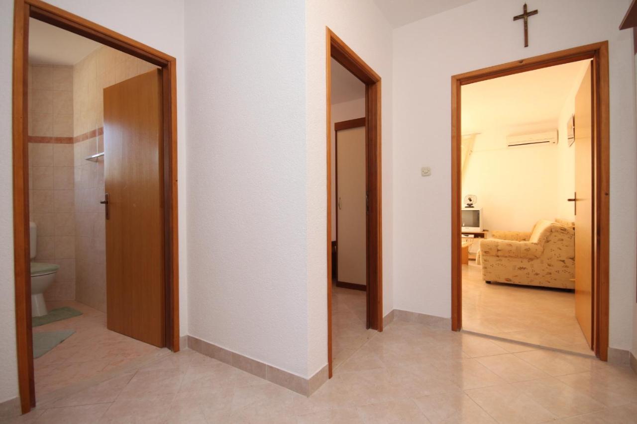 Apartments With A Parking Space Seget Vranjica, Trogir - 8507 외부 사진