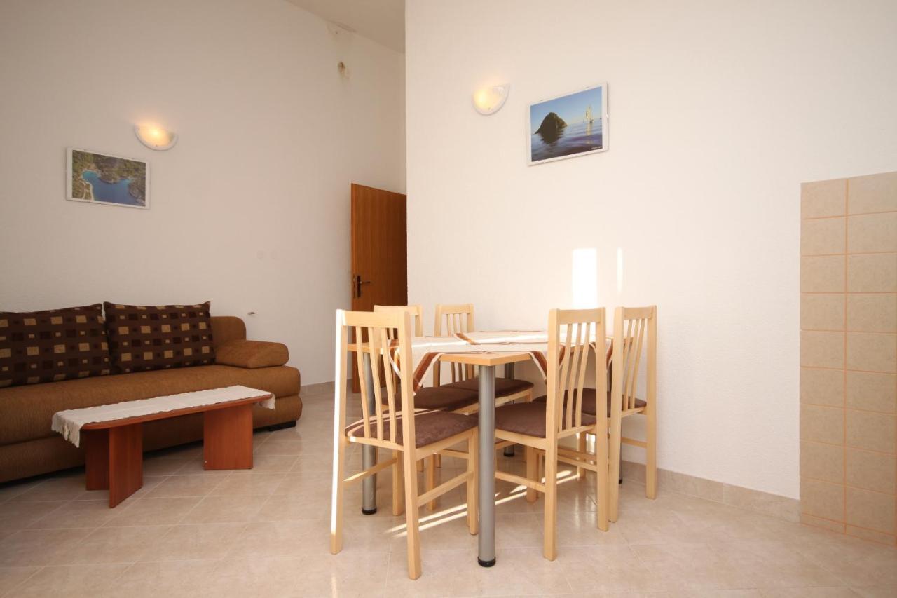 Apartments With A Parking Space Seget Vranjica, Trogir - 8507 외부 사진