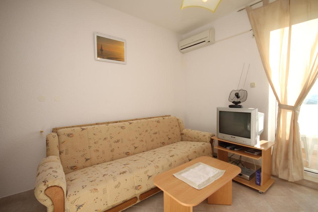 Apartments With A Parking Space Seget Vranjica, Trogir - 8507 외부 사진